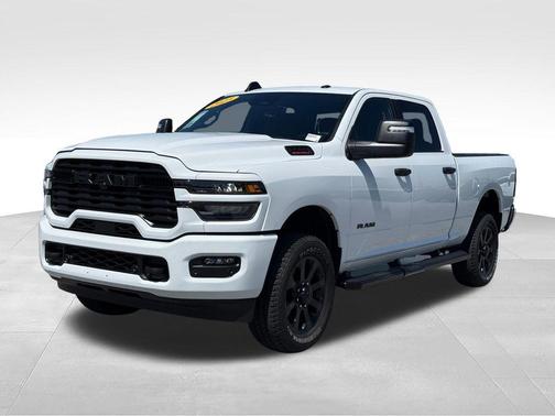 Bright White Clearcoat 2025 RAM 2500 Big Horn