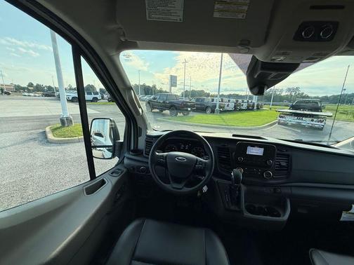 Oxford White 2025 Ford Transit-350 XL
