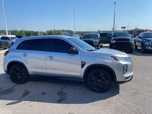 2024 Mitsubishi Outlander Sport 2.0 LE