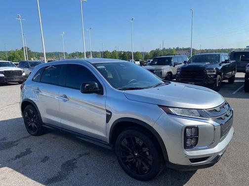 2024 Mitsubishi Outlander Sport 2.0 LE