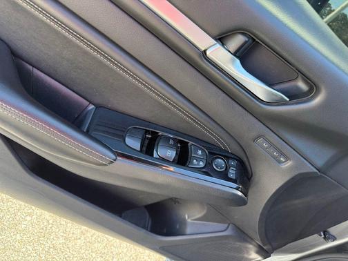 Gun Metallic 2020 Nissan Altima 2.5 Platinum