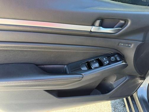 Gun Metallic 2020 Nissan Altima 2.5 Platinum