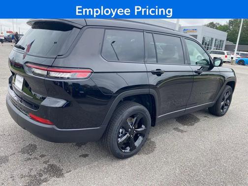 2025 Jeep Grand Cherokee L Laredo
