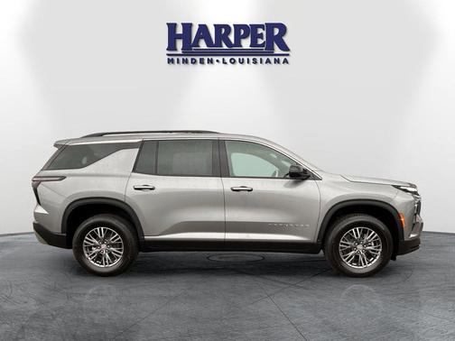 Sterling Gray Metallic 2026 Chevrolet Traverse LT