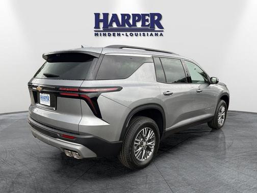 Sterling Gray Metallic 2026 Chevrolet Traverse LT