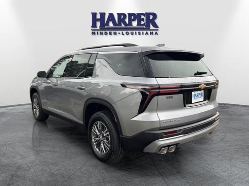 Sterling Gray Metallic 2026 Chevrolet Traverse LT