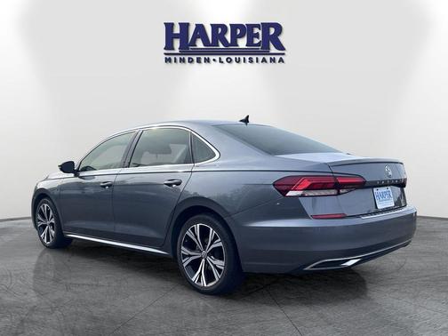 2021 Volkswagen Passat 2.0T SE