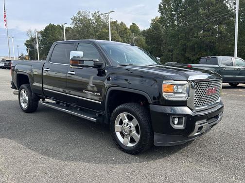 2016 GMC Sierra 2500 Denali