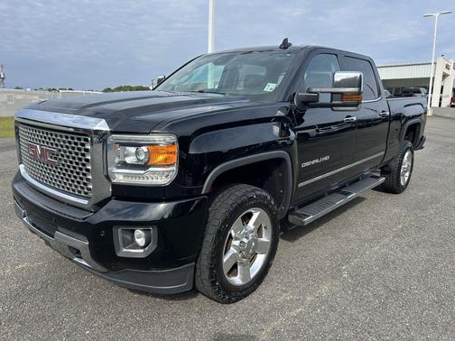 2016 GMC Sierra 2500 Denali