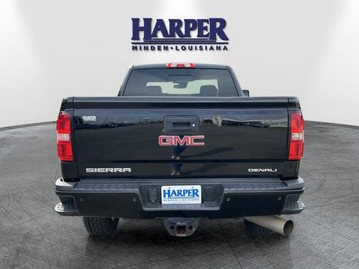 2016 GMC Sierra 2500 Denali