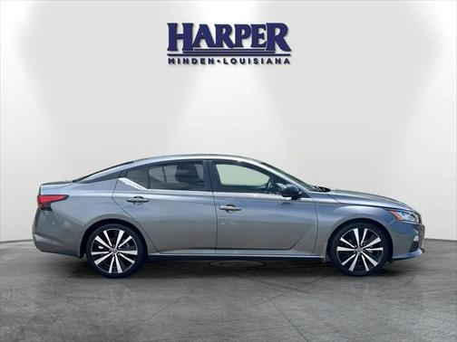 2022 Nissan Altima SR VC-Turbo FWD