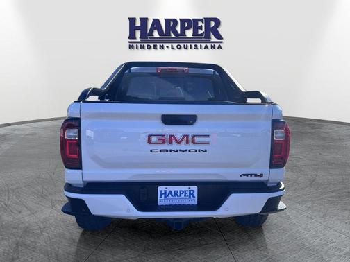 2023 GMC Canyon AT4