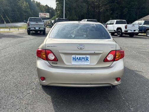 2010 Toyota Corolla LE
