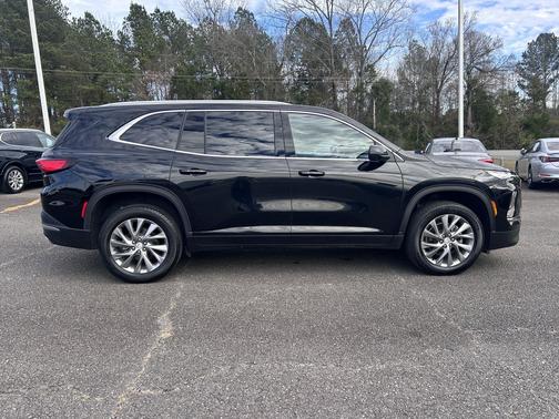2025 Buick Enclave Preferred FWD