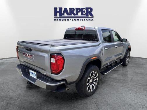 Sterling Metallic 2024 GMC Canyon AT4