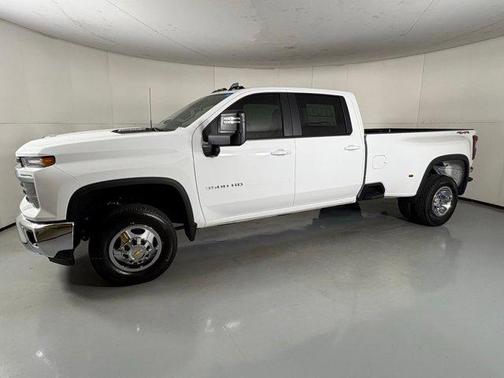 2026 Chevrolet Silverado 3500 LT