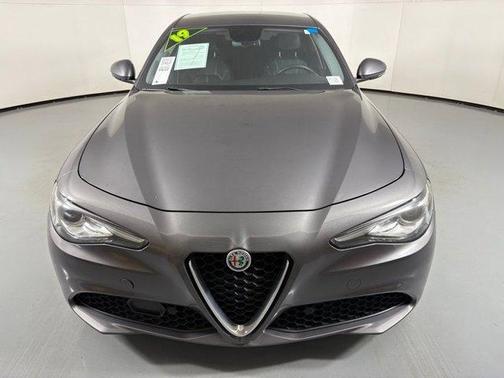 2019 Alfa Romeo Giulia Base