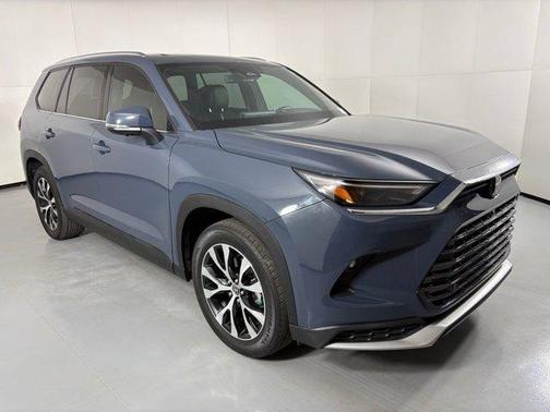 2024 Toyota Grand Highlander Hybrid MAX Limited