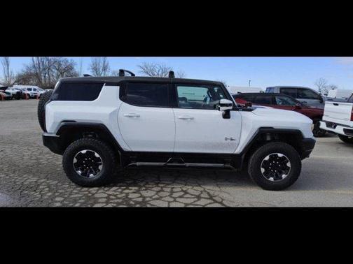 2024 GMC HUMMER EV SUV 2X
