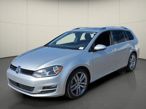 Reflex Silver Metallic 2015 Volkswagen Golf SportWagen SEL