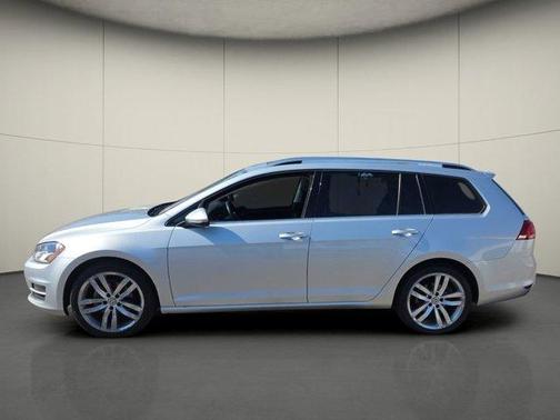 Reflex Silver Metallic 2015 Volkswagen Golf SportWagen SEL