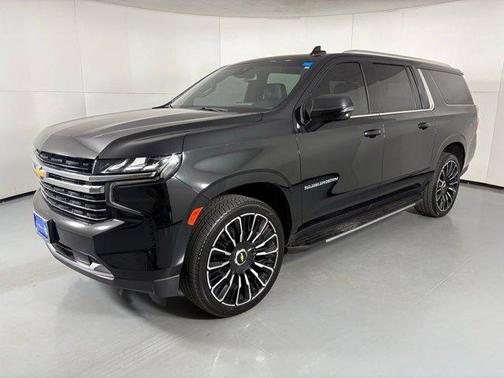 2024 Chevrolet Suburban LT