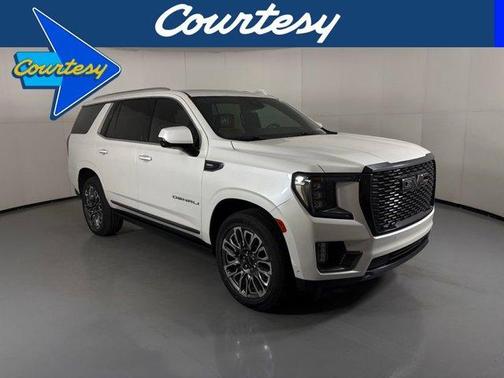 White Frost Tri-Coat 2023 GMC Yukon Denali Ultimate