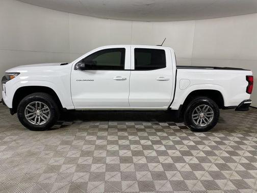 2025 Chevrolet Colorado LT