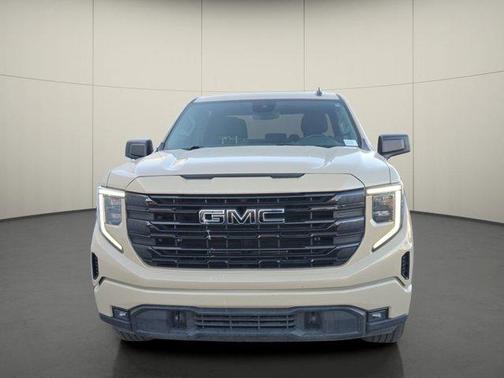 Desert Sand Metallic 2023 GMC Sierra 1500 Elevation