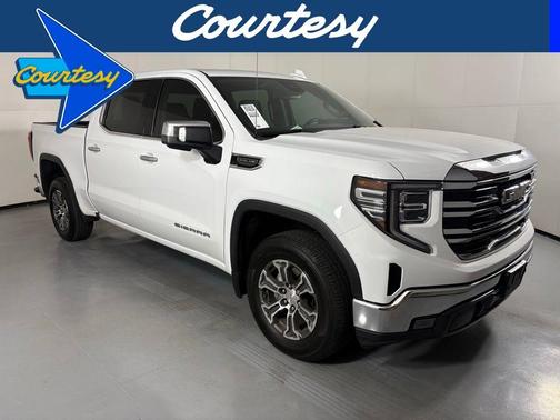 Summit White 2024 GMC Sierra 1500 SLT