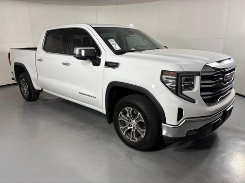 Summit White 2024 GMC Sierra 1500 SLT