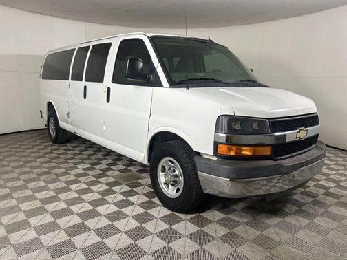 2015 Chevrolet Express 3500 LT