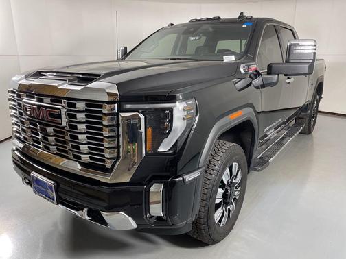 2024 GMC Sierra 2500 Denali