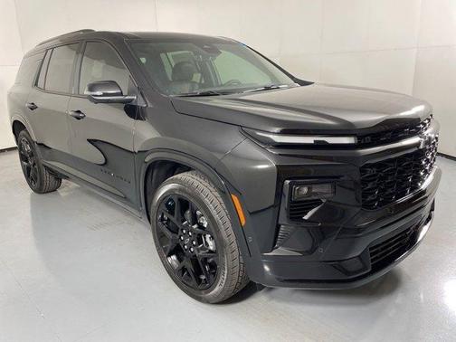 2025 Chevrolet Traverse RS