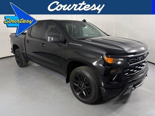Black 2026 Chevrolet Silverado 1500 Custom