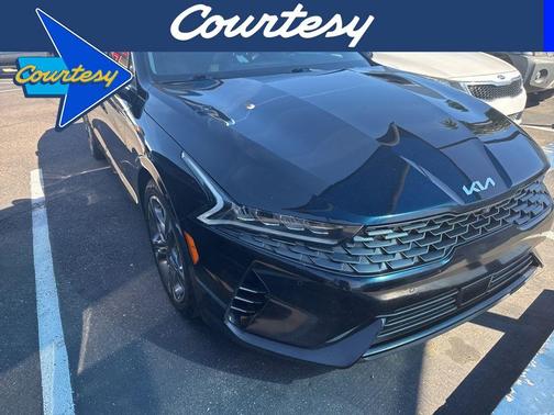 2022 Kia K5 EX