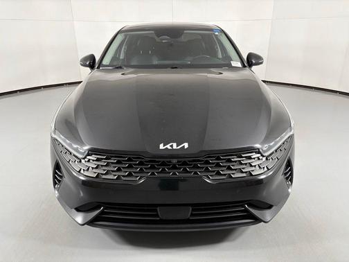 2022 Kia K5 EX