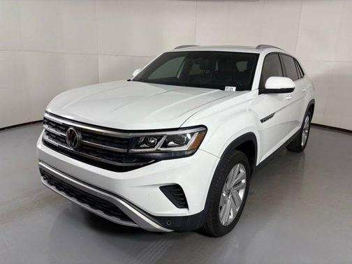 2020 Volkswagen Atlas Cross Sport 2.0T SE w/Technology