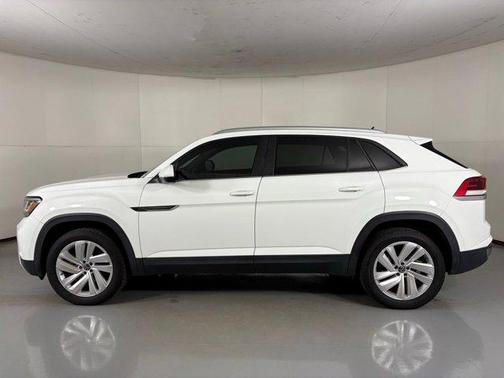 2020 Volkswagen Atlas Cross Sport 2.0T SE w/Technology