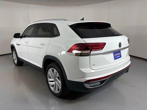 2020 Volkswagen Atlas Cross Sport 2.0T SE w/Technology