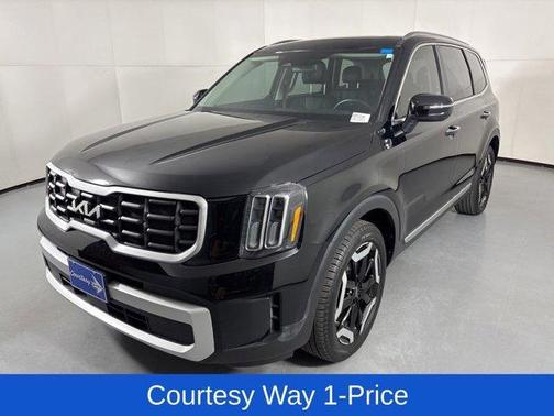 Ebony Black 2025 Kia Telluride S