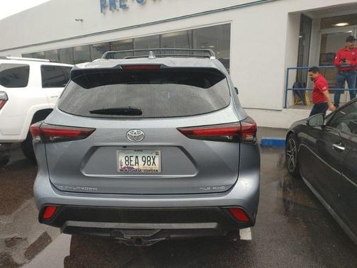 2024 Toyota Highlander XLE