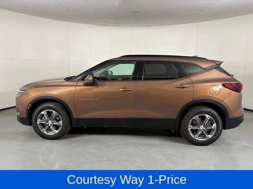 Copper Bronze 2023 Chevrolet Blazer 2LT