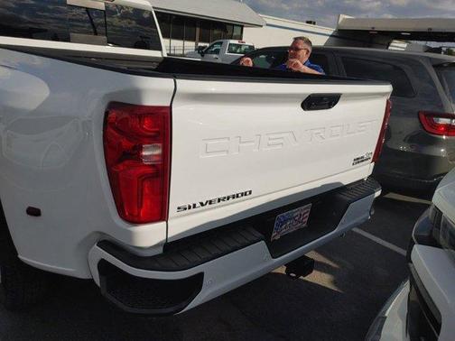 2024 Chevrolet Silverado 3500 High Country