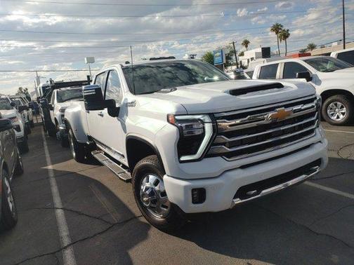 2024 Chevrolet Silverado 3500 High Country