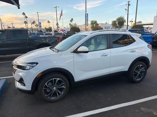 2022 Buick Encore GX Select