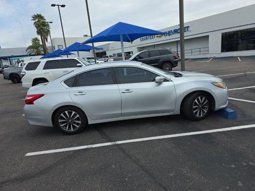 2017 Nissan Altima 2.5 SV