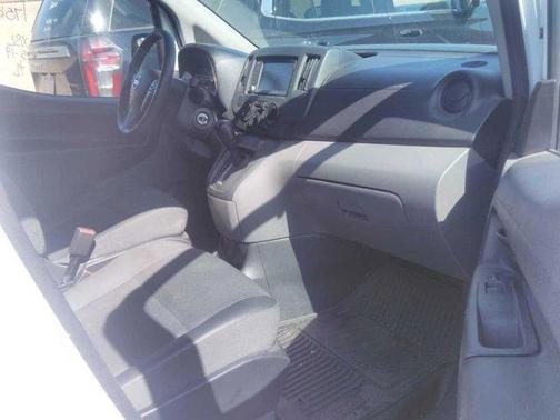 2021 Nissan NV200 S