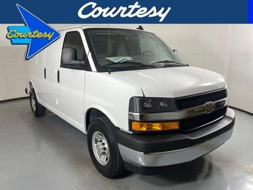 2025 Chevrolet Express 2500 Work Van