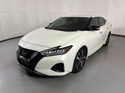 2023 Nissan Maxima SV